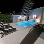 Kuca Za Odmor Feniks Villa
