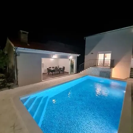 Villa Kuca Za Odmor Feniks